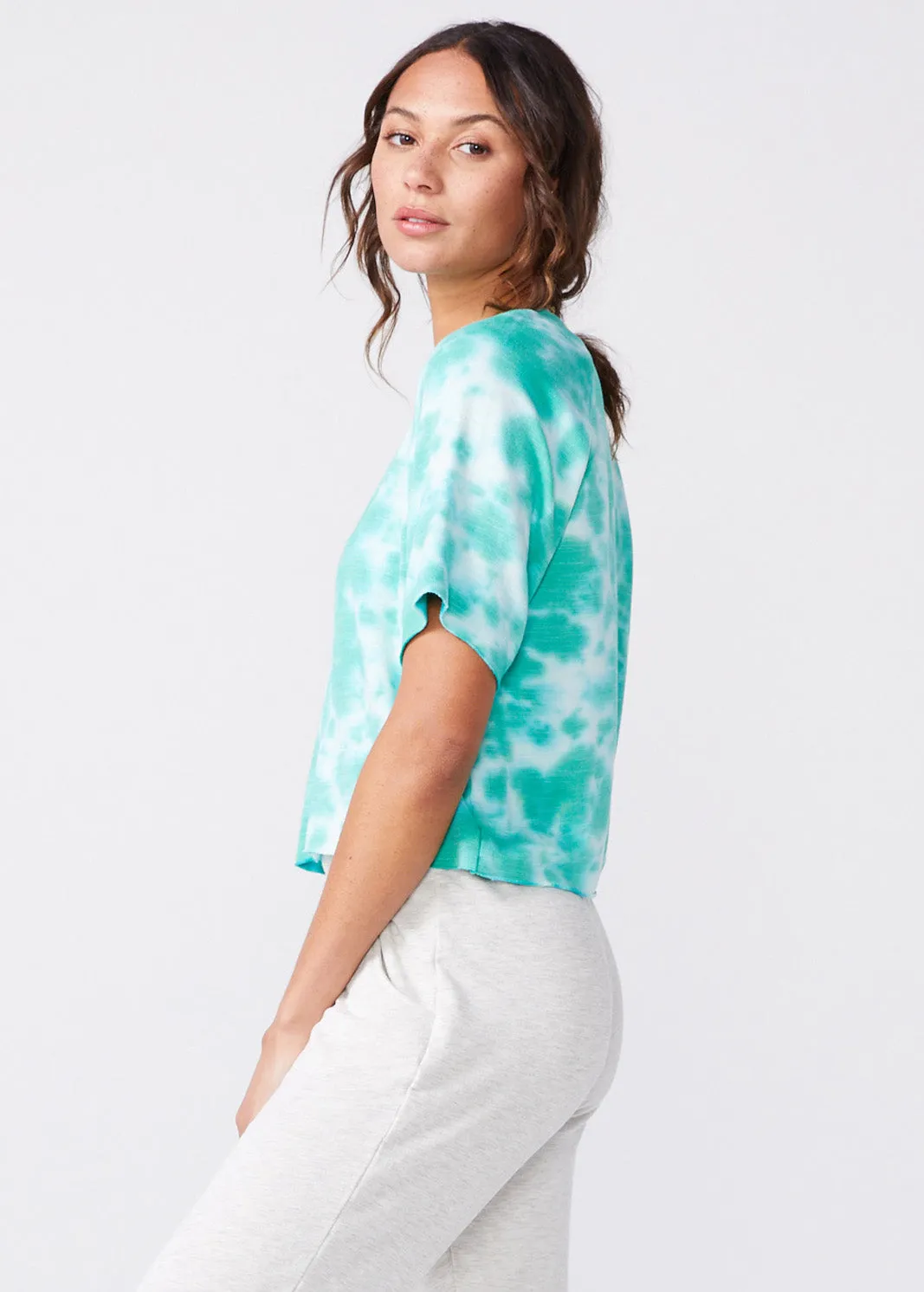 Black Out Cut Off Sweatshirt, Green