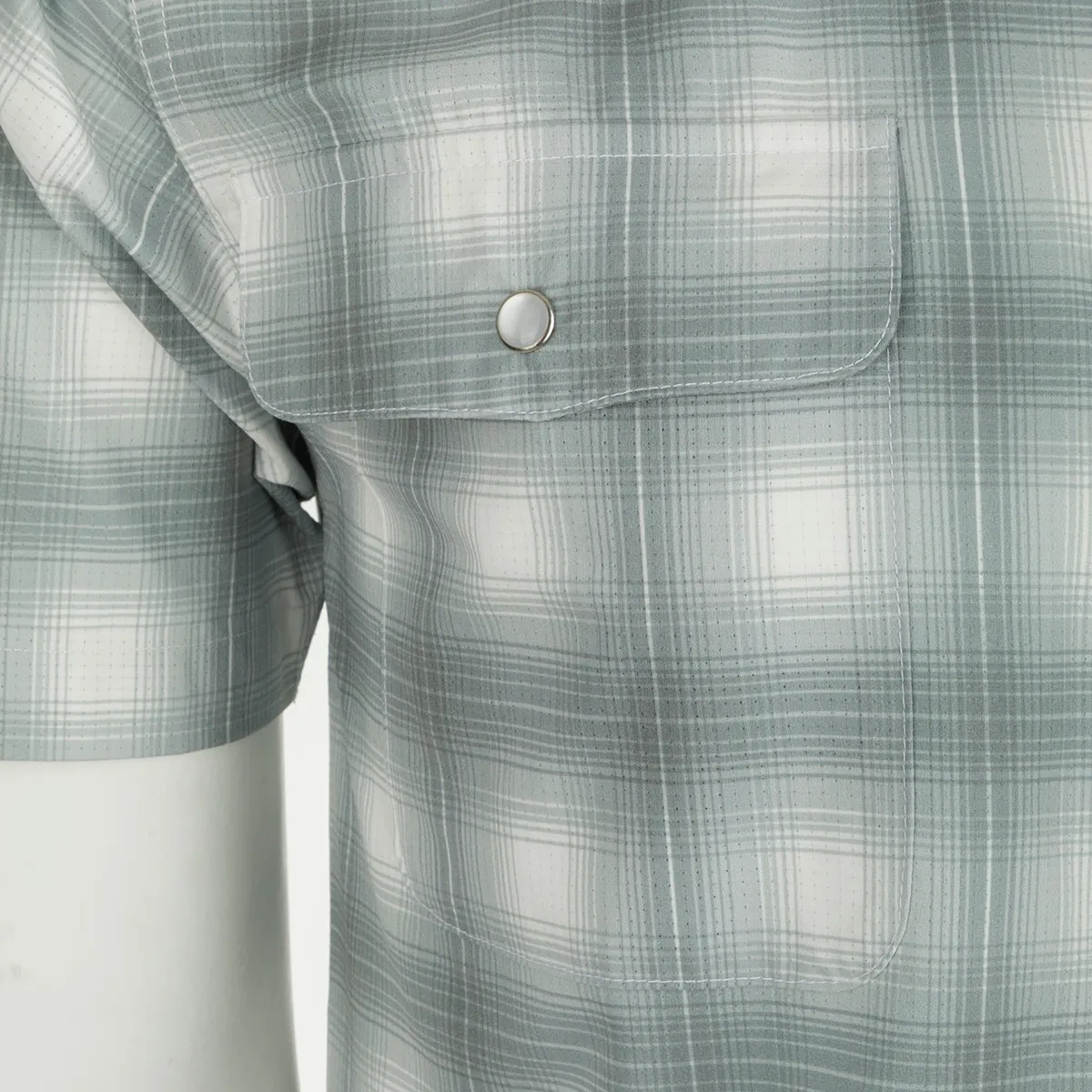 Cinco Ranch Western Plaid Button-Down Short Sleeve Shirt