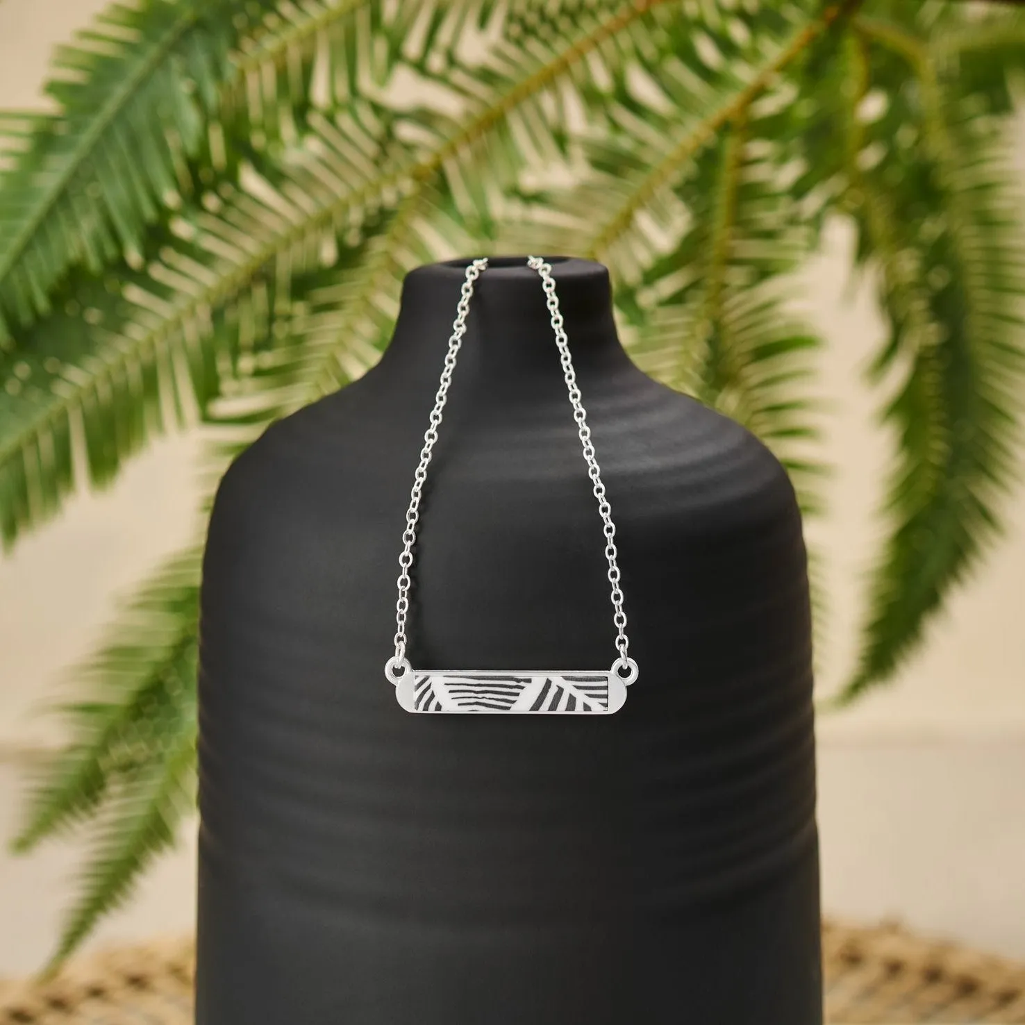 Noir Reversible Mini Bar Necklace